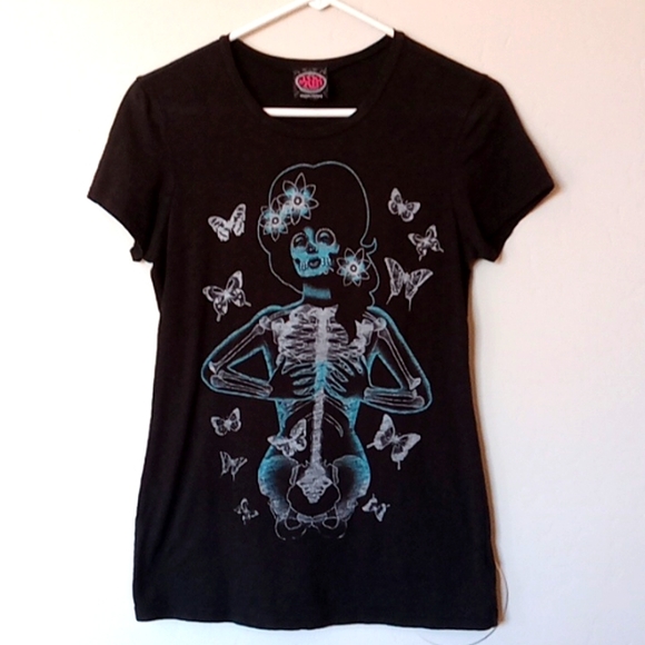 Too Fast Tops - Too Fast Women's Tee